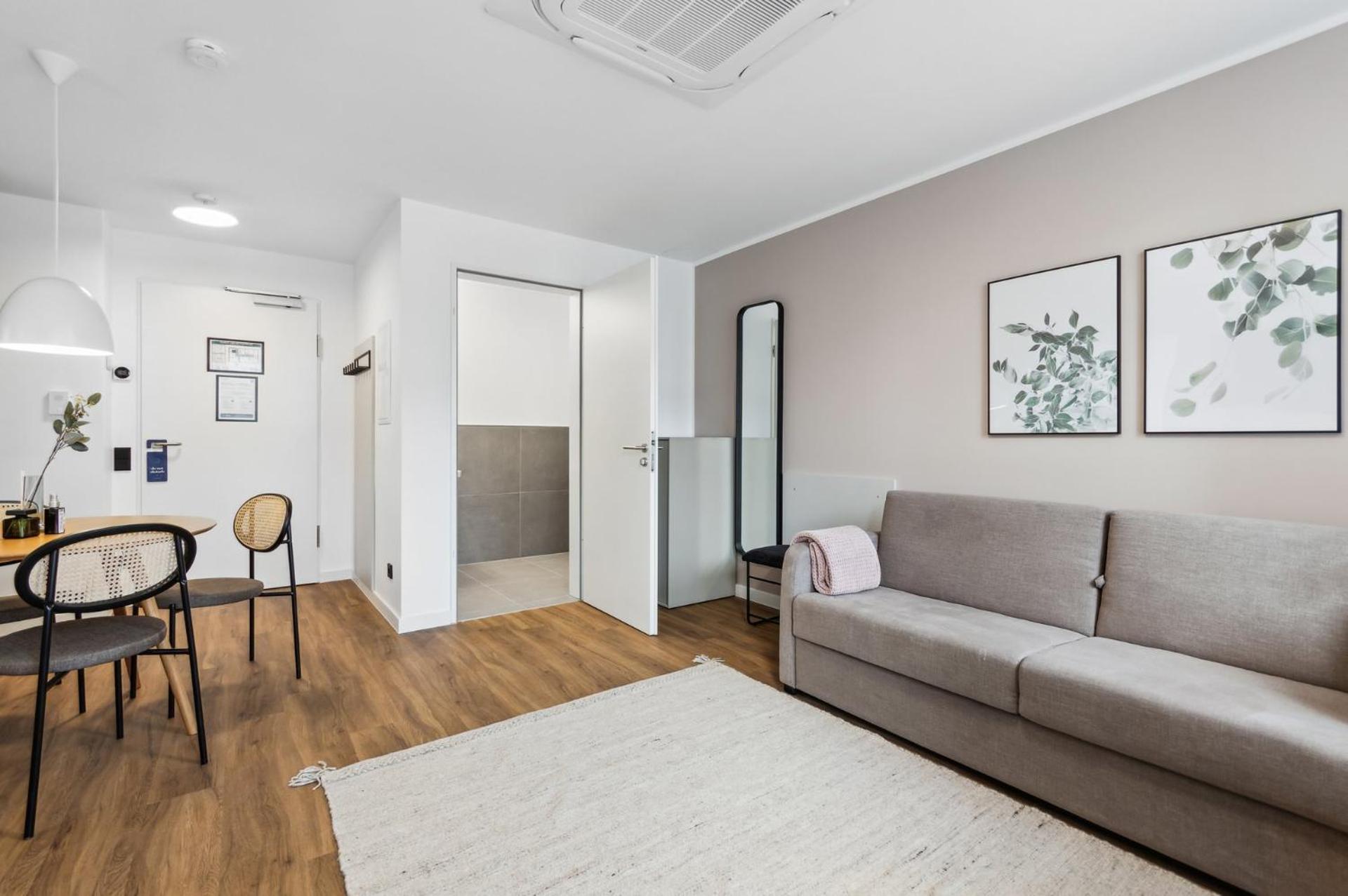 Limehome Oberhausen Paul-Reusch-Str Δωμάτιο φωτογραφία